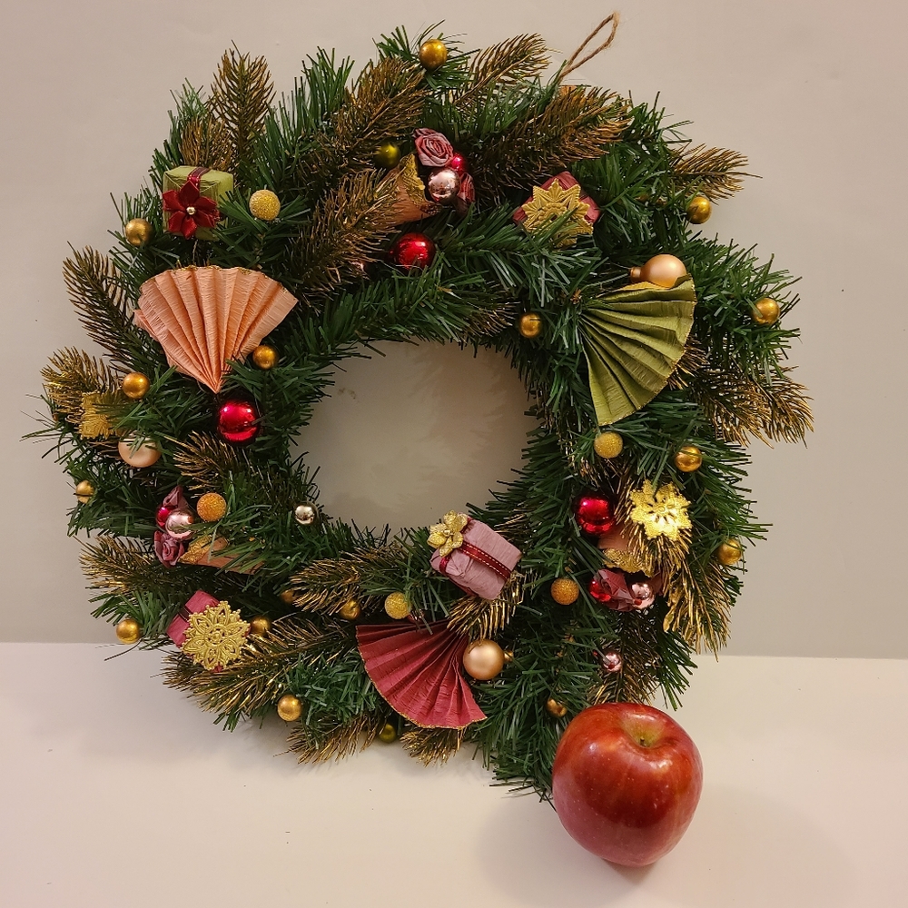 Wreath Martha Stewart Lustous Finery Collection 38"round x 4" thick - Picture 2 of 8